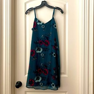 *NWT Womens Mudd Dress Green Floral